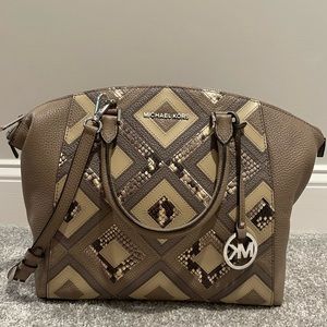 Authentic Michael Kors Cossbody Bag